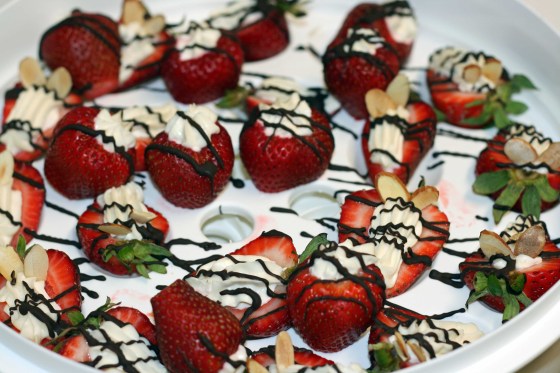 cheesecake-strawberries cheesecake-strawberries